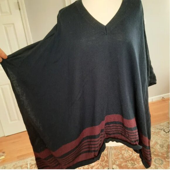 Orvis marino wool navy poncho EUC - Picture 2 of 7